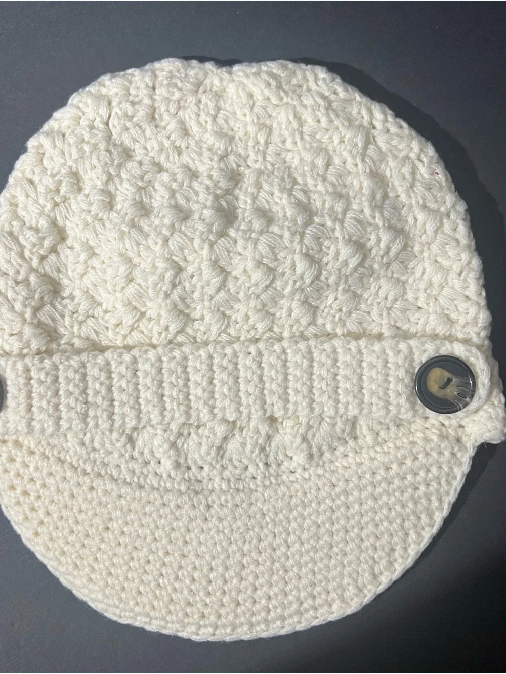 NEW Roaman's Cream Knit Paperboy Cap with Buttons